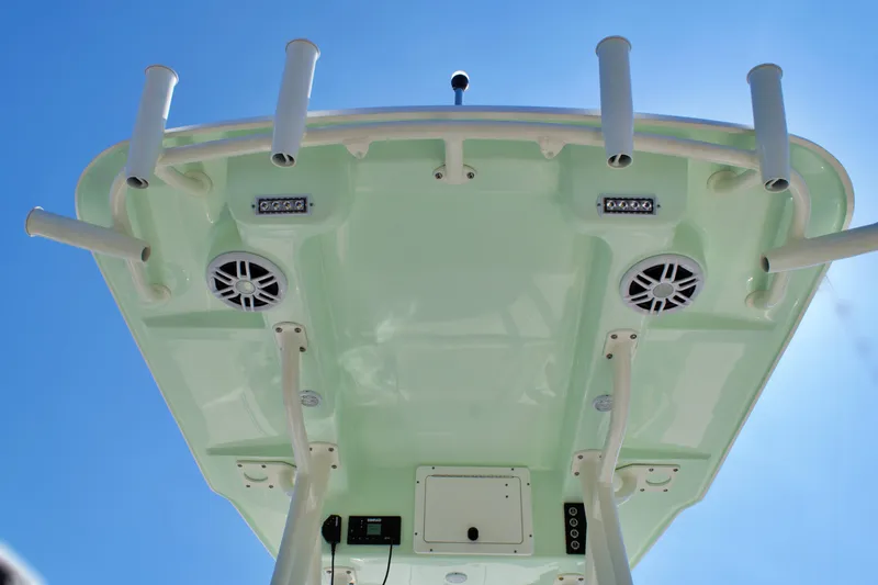 Slide: The Image of 2023 SEA BORN 22 LX - Image 28 - 28