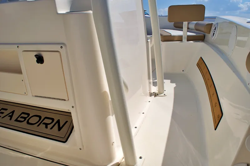 Slide: The Image of 2023 SEA BORN 22 LX - Image 30 - 30