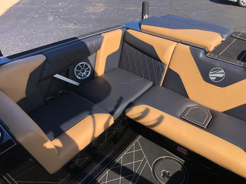 Slide: The Image of Tige Z3 2022 - 26