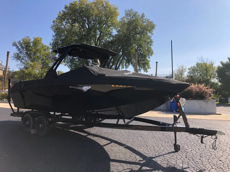 Slide: The Image of Tige Z3 2022 - 4