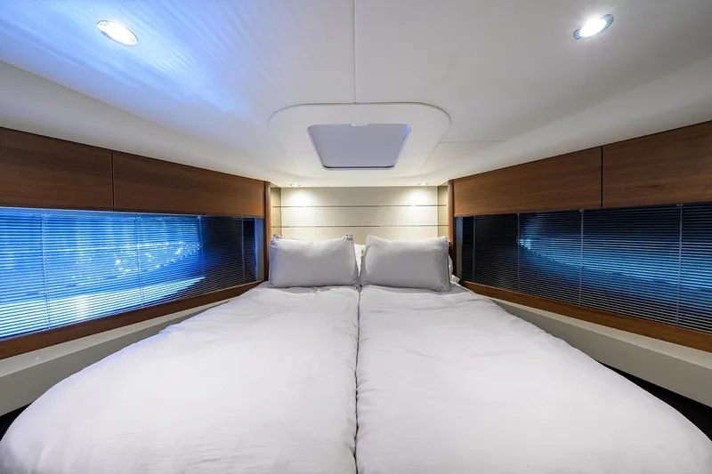 Slide: The Image of Princess V50 TraSeas - Forward Guest Stateroom, Berths Converted to Queen Berth - 18