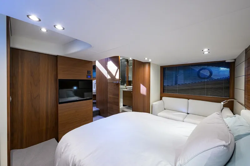 Slide: The Image of Princess V50 TraSeas - Master Stateroom, Berth & TV - 8
