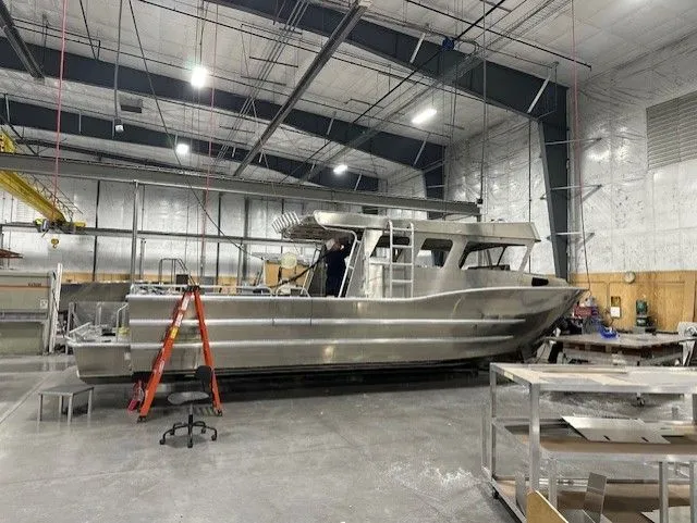 Slide: The Image of North River 3200 Endurance EXL 2024 - 12