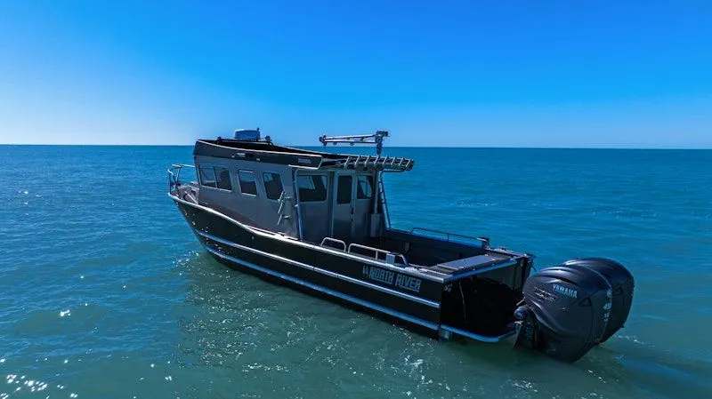 Slide: The Image of North River 3200 Endurance EXL 2024 - 2