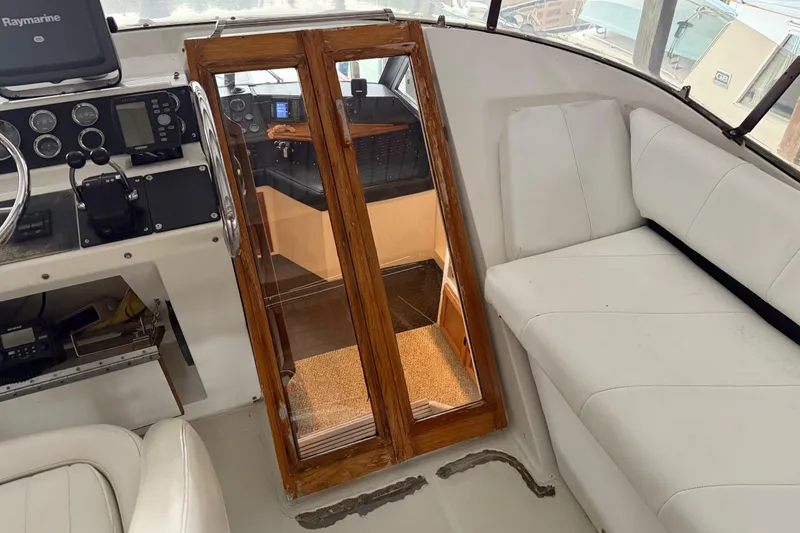 Slide: The Image of 1985 Bayliner 4550 Motoryacht detail with Pacific Fabricating label, Anacortes, WA. - 103