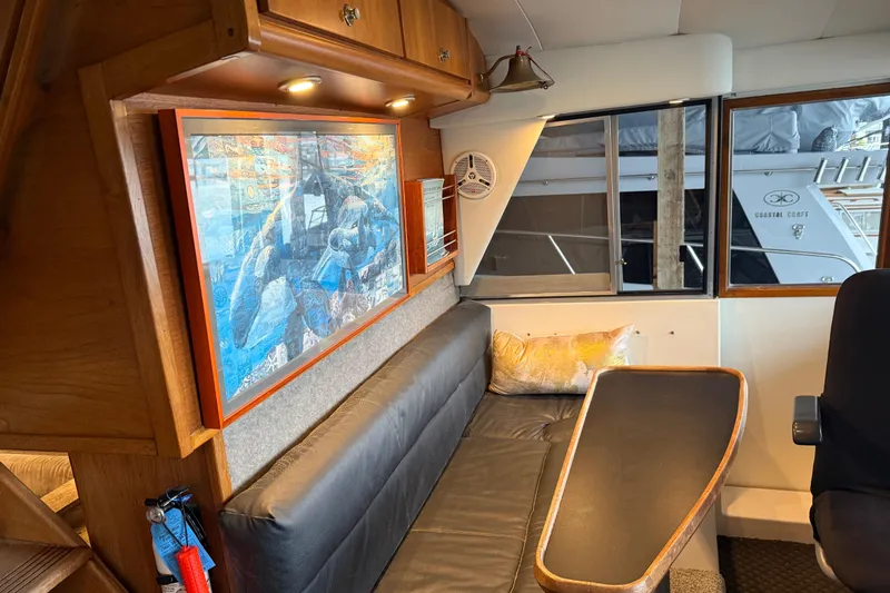 Slide: The Image of Throttle controls on a 1985 Bayliner 4550 Motoryacht dashboard. - 79