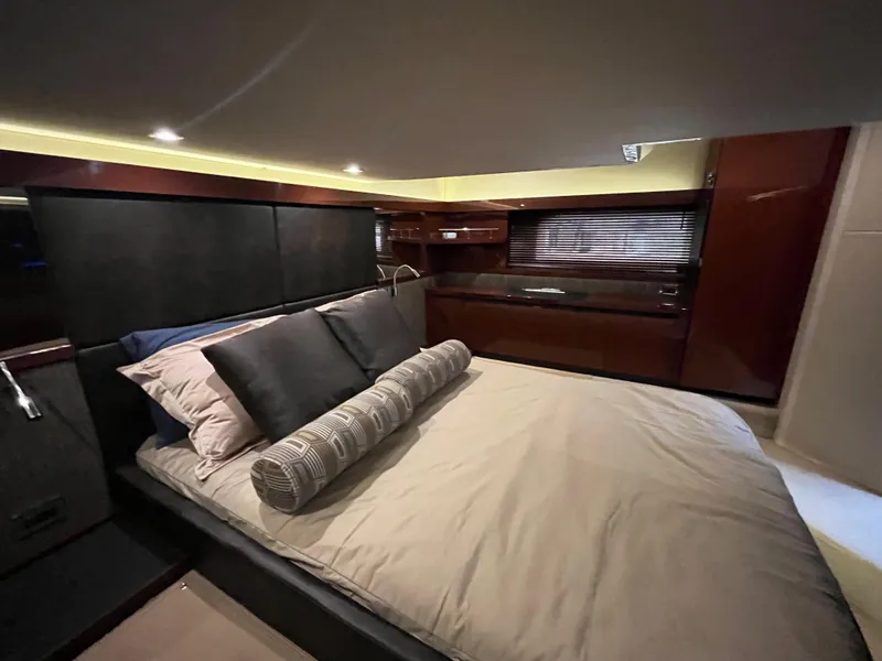 Slide: The Image of Sea Ray Sundancer 460 2017 - 132