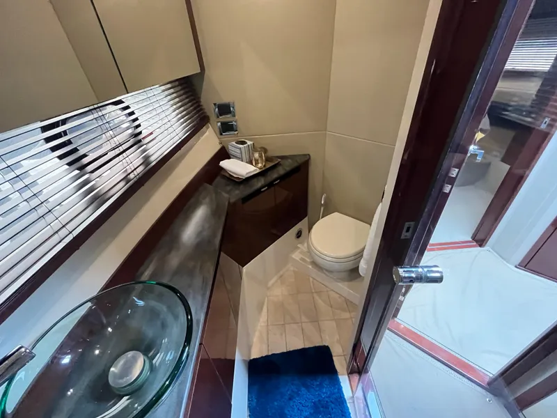 Slide: The Image of Sea Ray Sundancer 460 2017 - 140