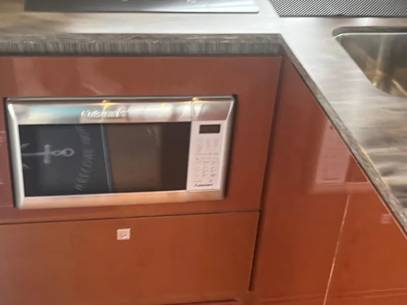 Slide: The Image of Sea Ray Sundancer 460 2017 - 54