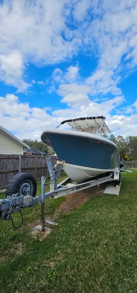 The Image of Sailfish 2360 CC 2008 - 0