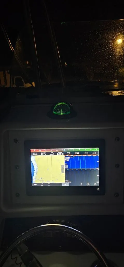 Slide: The Image of Sailfish 2360 CC 2008 - 35