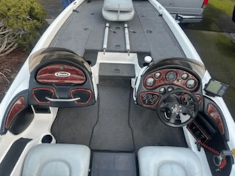 Slide: The Image of Triton 21 TR 2001 - 5