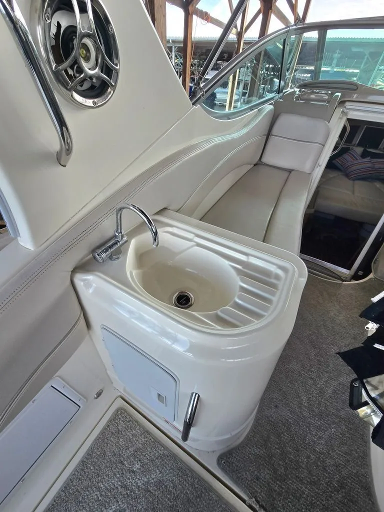 Slide: The Image of Larson Cabrio 290 2008 - 11