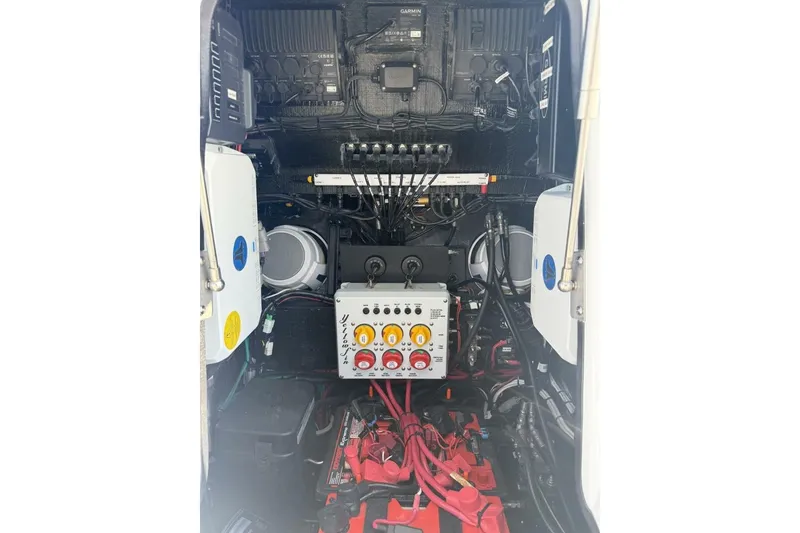 Slide: The Image of Electrical system of 2025 Yellowfin 26 Hybrid boat, showcasing wiring and components. - 9