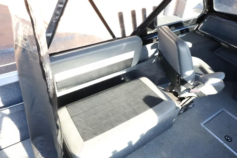 Slide: The Image of Interior of 2022 Thunder Jet 185 Luxor boat with seating and carpeted floor. - 35