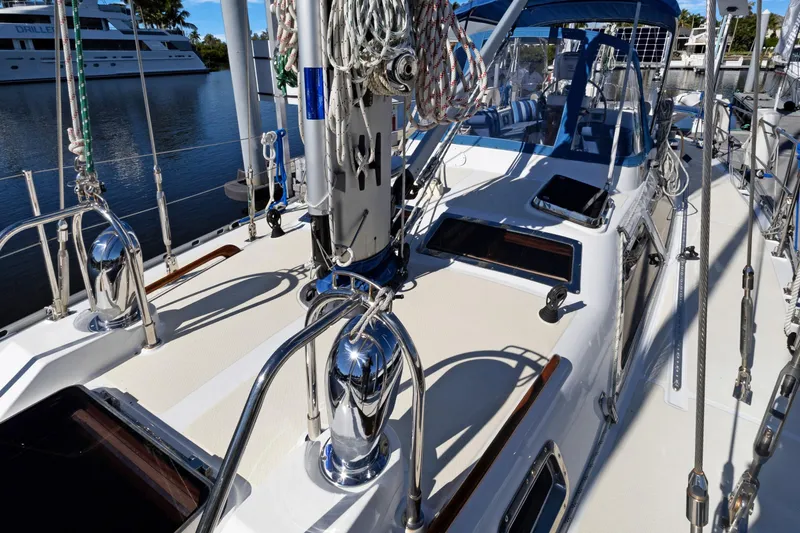 Slide: The Image of 2009 Hylas 46 sailboat deck with rigging and polished fittings. - 5