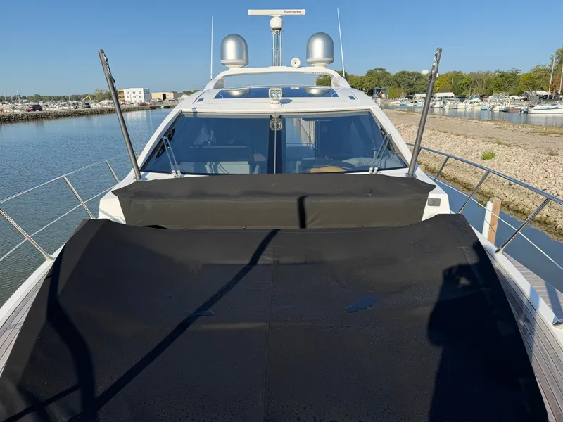 Slide: The Image of Azimut S6 2019 - 36