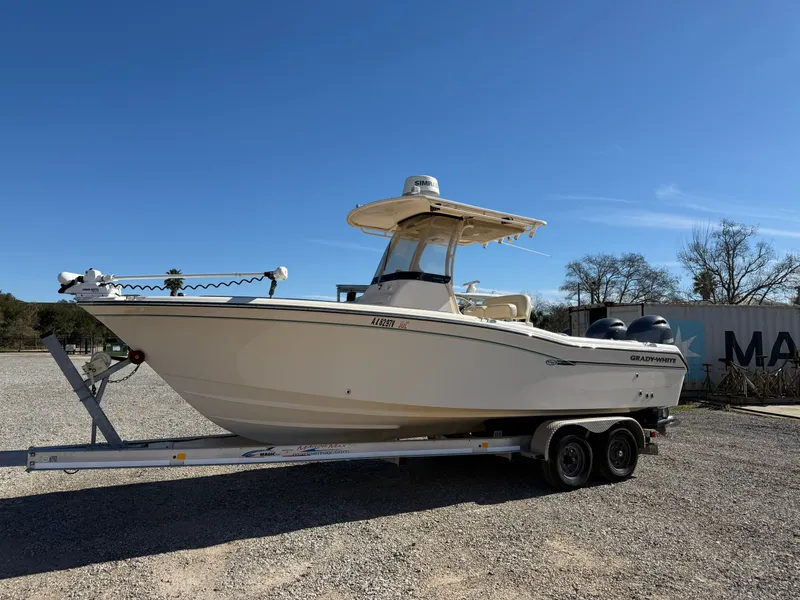 Slide: The Image of Grady-White Fisherman 257 2017 - 0