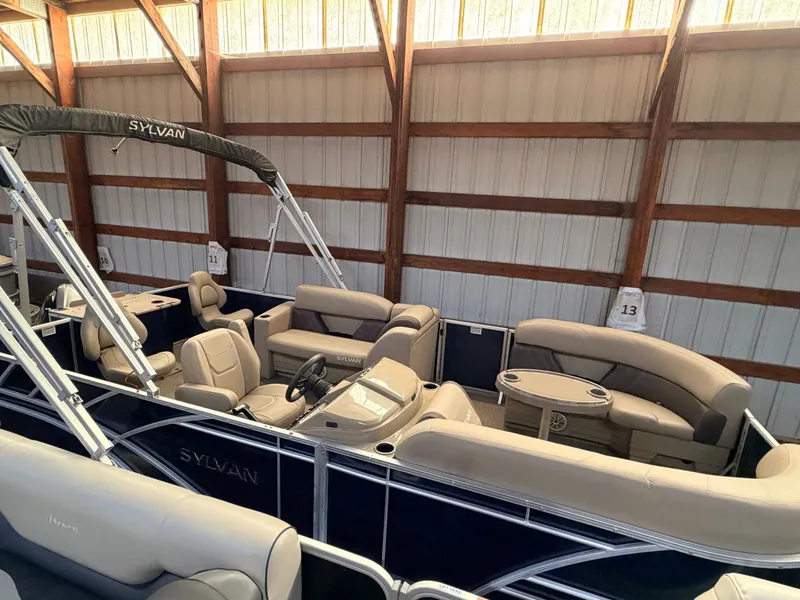 Slide: The Image of Sylvan Mirage 820 Fish & Cruise 2022 - 53