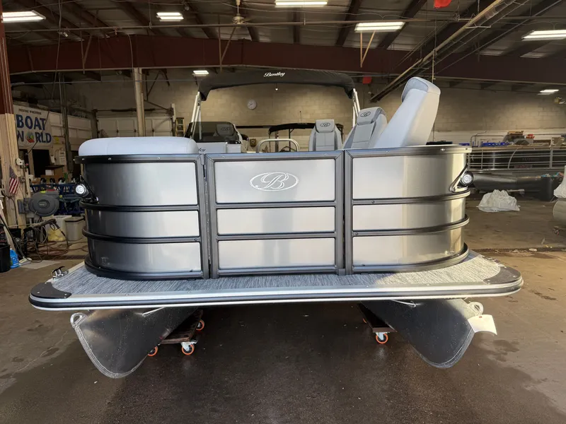 Slide: The Image of Bentley Pontoons Legacy 220 Navigator DL Quad Lounge 2026 - 33