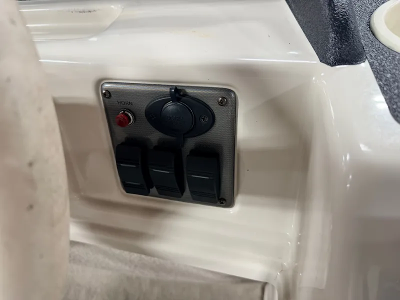 Slide: The Image of Misty Harbor 1880 CF Explorer Pontoon 2006 - 24