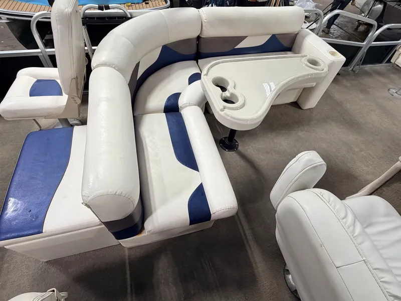 Slide: The Image of Misty Harbor 1880 CF Explorer Pontoon 2006 - 32