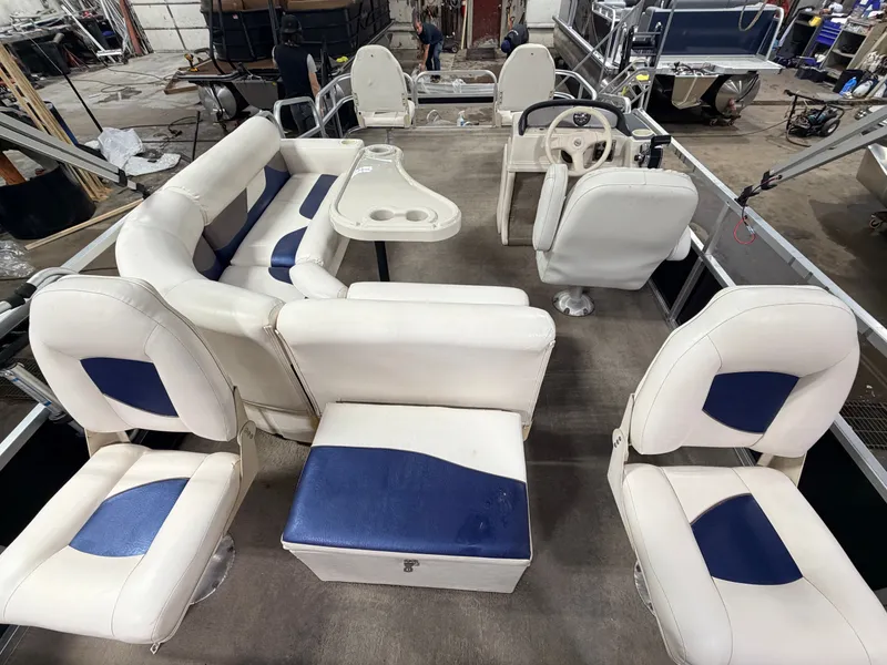 Slide: The Image of Misty Harbor 1880 CF Explorer Pontoon 2006 - 7