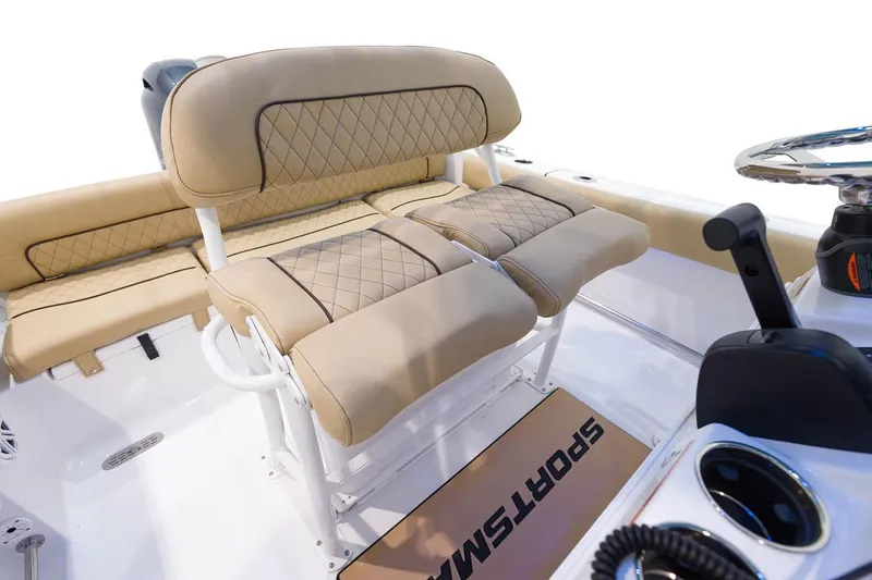 Slide: The Image of Manufacturer Provided Image: 2021 Sportsman Heritage 211 Center Console boat seating and console area. - 10