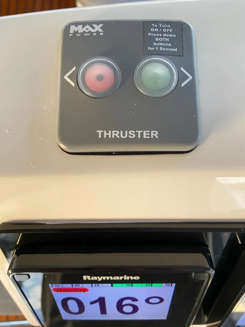 Slide: The Image of Beneteau Oceanis 58 2012 - 14