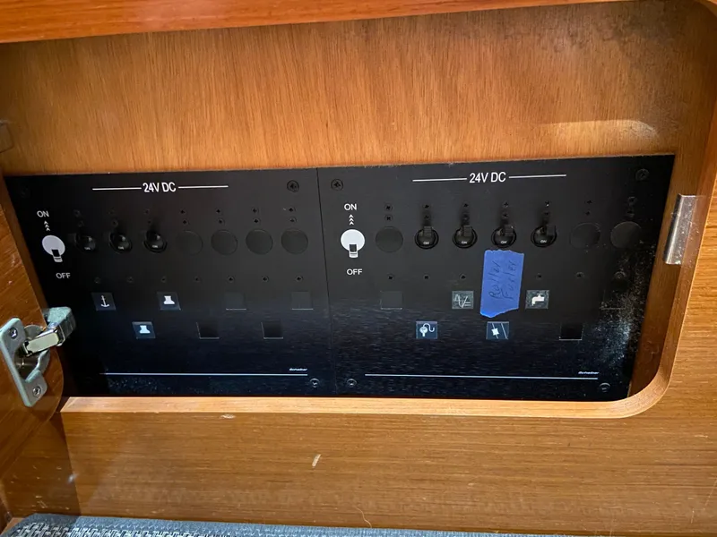 Slide: The Image of Beneteau Oceanis 58 2012 - 33