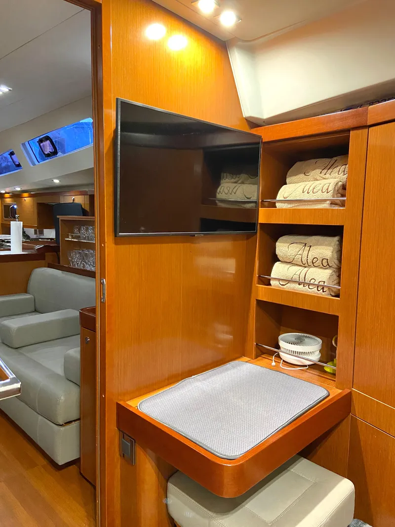 Slide: The Image of Beneteau Oceanis 58 2012 - 50