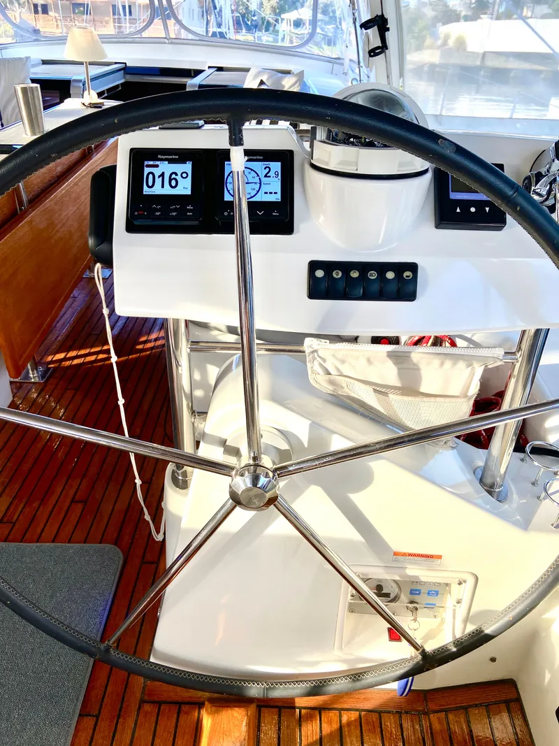 Slide: The Image of Beneteau Oceanis 58 2012 - 9