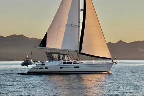 The Image of Sistership 2004 Hunter Passage 420 sailboat - 0