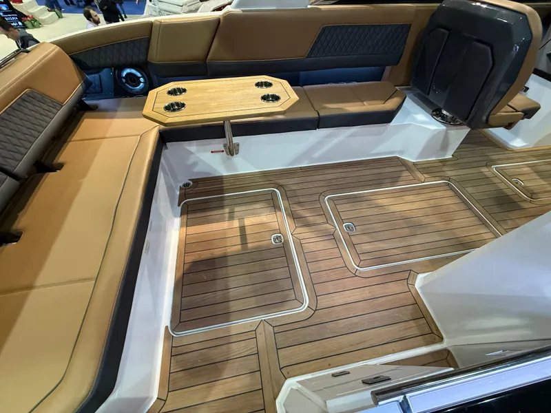 Slide: The Image of Cobalt R33 2026 - 939