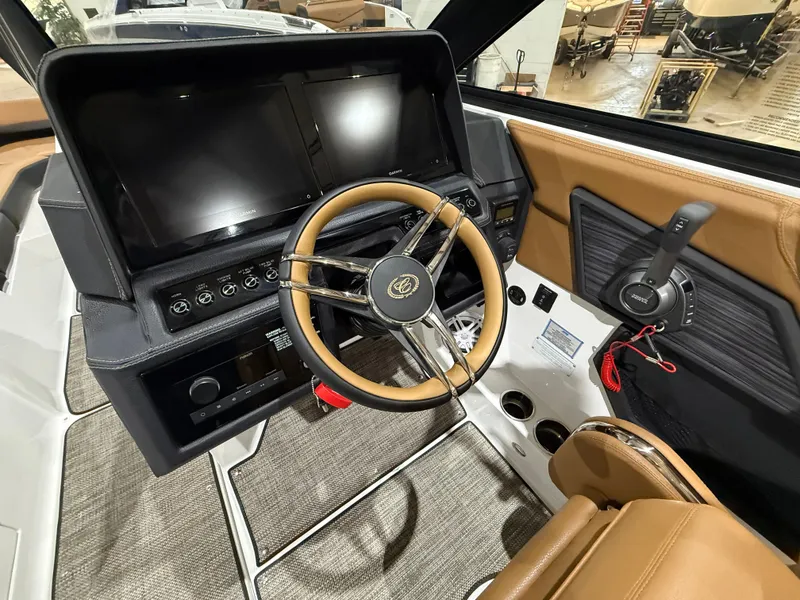 Slide: The Image of Cobalt R8 2026 - 1053