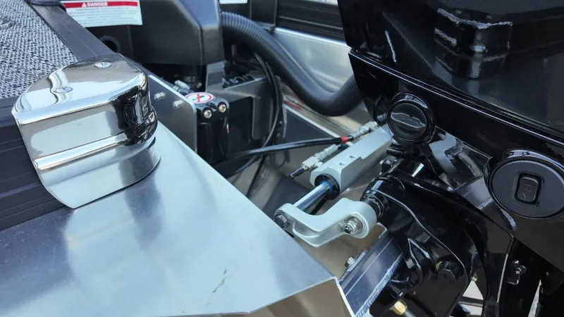 Slide: The Image of Barletta Cabrio 22UC 2026 - 12