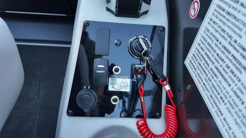 Slide: The Image of Barletta Cabrio 22UC 2026 - 54