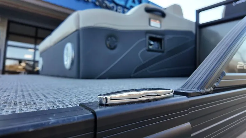 Slide: The Image of Barletta Cabrio 22UC 2026 - 6