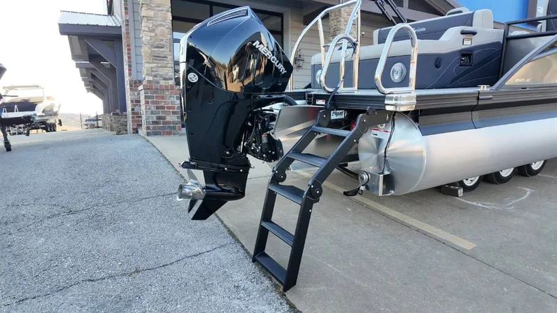 Slide: The Image of Barletta Cabrio 22UC 2026 - 8