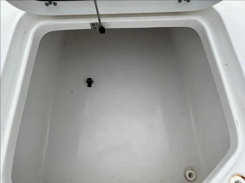 Slide: The Image of Sea Hunt BX25FS 2023 - 14