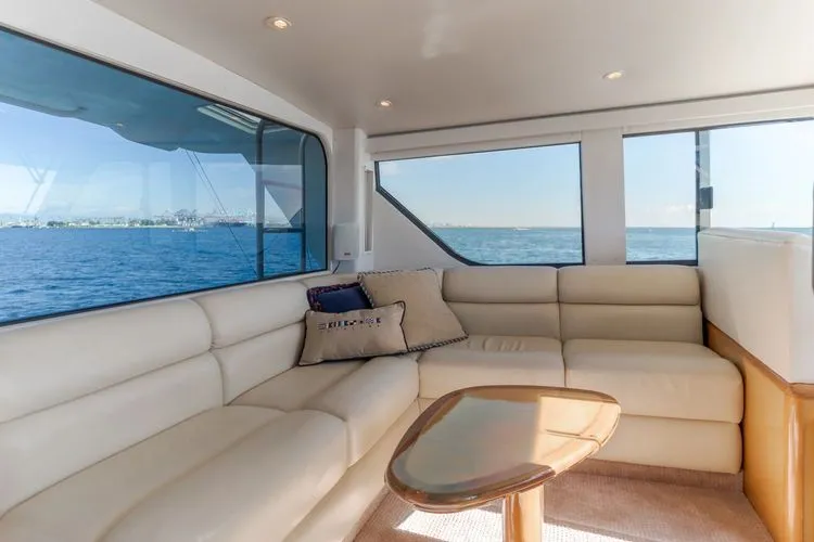 Slide: The Image of 1999 Viking Enclosed Bridge - Image 11 - 11