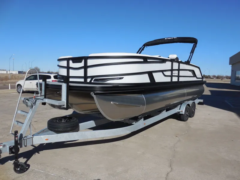 Slide: The Image of Evotti 725QL 2026 - 6