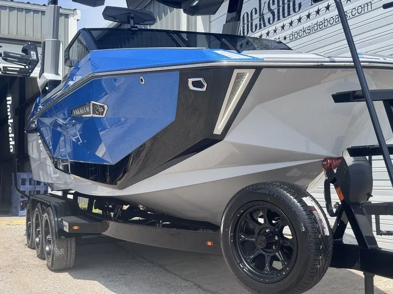 Slide: The Image of Nautique Super Air Nautique G23 Paragon 2026 - 7
