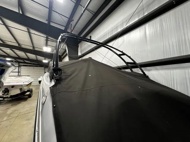 Slide: The Image of Yamaha AR240 HO 2016 - 29