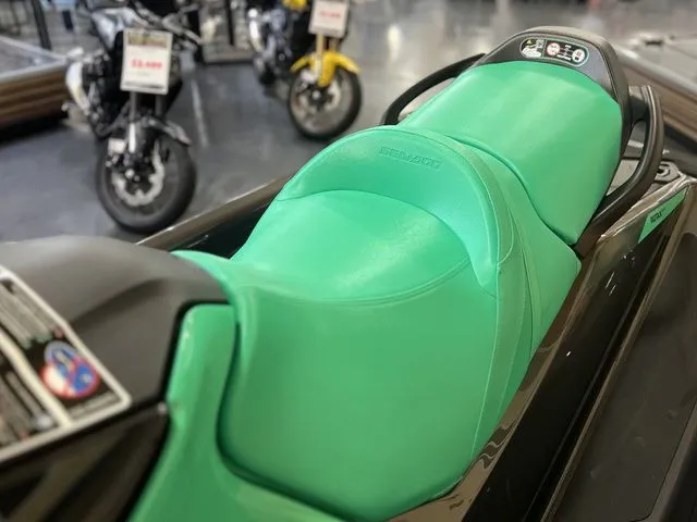 Slide: The Image of Sea-Doo GTI SE 170 2026 - 18