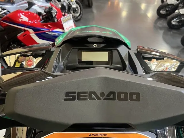 Slide: The Image of Sea-Doo GTI SE 170 2026 - 8
