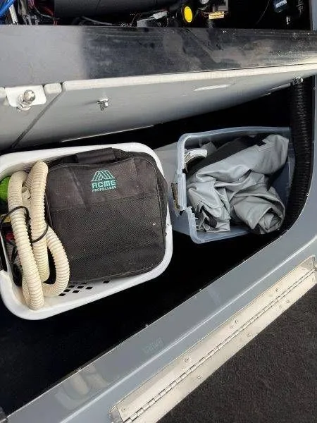 Slide: The Image of Centurion Enzo SV240 2007 - 44