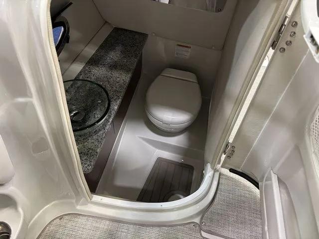 Slide: The Image of Crownline Boats 278 SS 2026 - 10