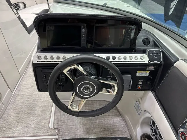 Slide: The Image of Crownline Boats 278 SS 2026 - 8