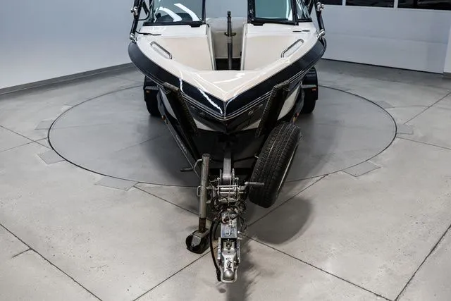 Slide: The Image of Centurion 22 Elite 2000 - 32